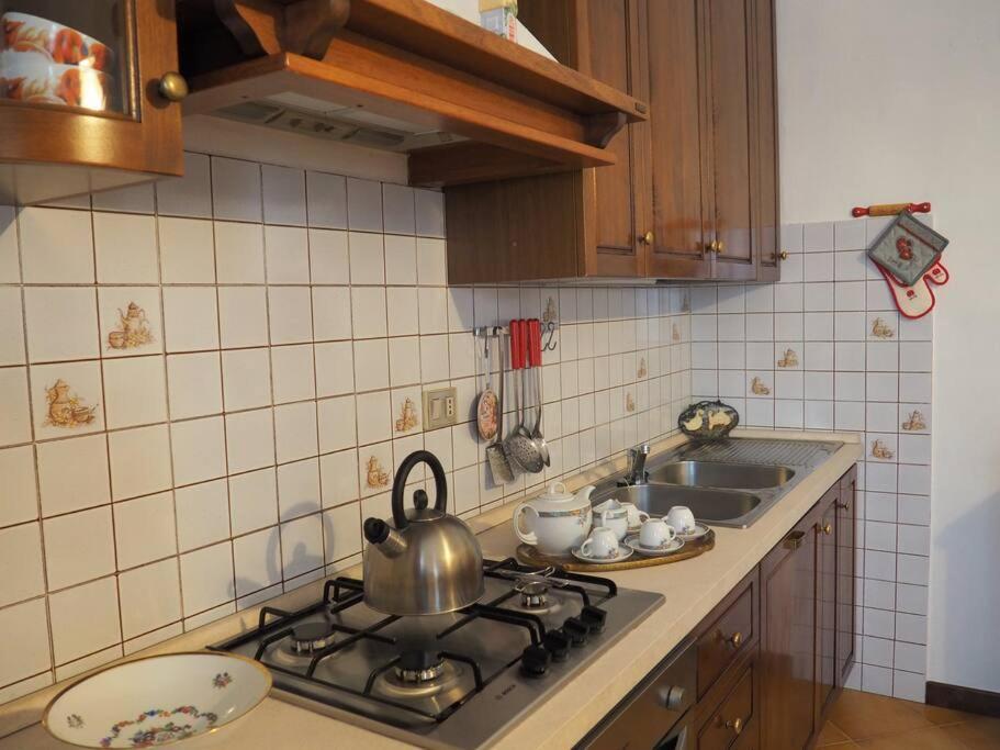 Casa Volpe Lägenhet Magliano Alfieri Exteriör bild
